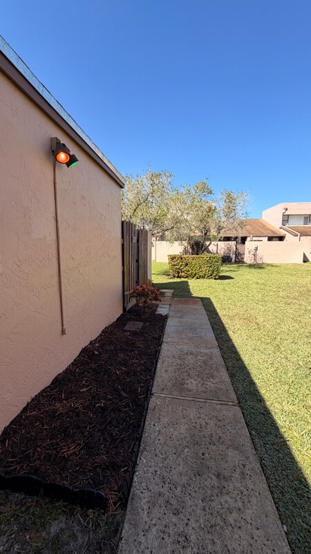 Foto del edificio - 1276 NW 122nd Terrace