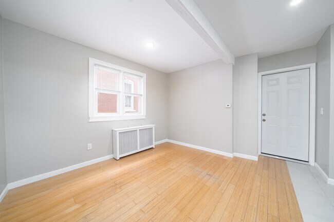 Foto del edificio - 27 W 16th St