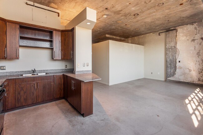 Foto del edificio - Graphic Arts Lofts