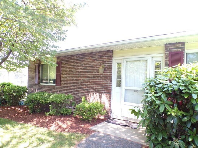 Building Photo - 731 Manomet Ct