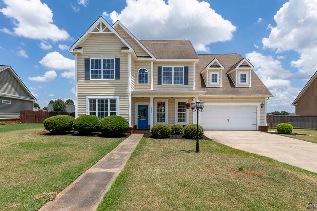 Building Photo - 309 Raleigh Dr