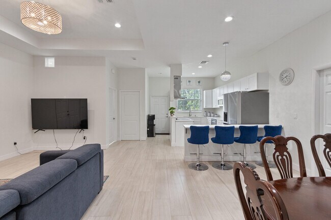 Foto del edificio - 6934 Grapeview Blvd