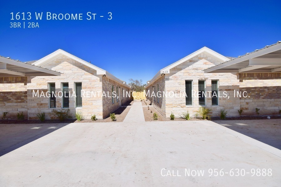Primary Photo - April Rent Free with 13 Month Lease - Move...