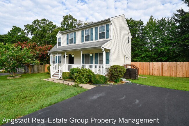 Building Photo - 4 br, 2.5 bath House - 11910 Hunting Ridge Dr
