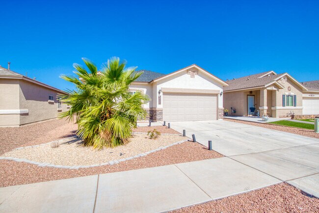 Building Photo - 14191 Earl Chokiski
