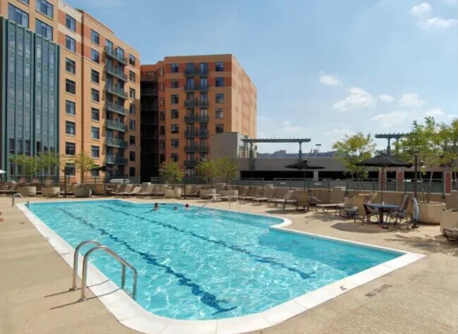 Foto del edificio - 2720 S Arlington Mill Dr