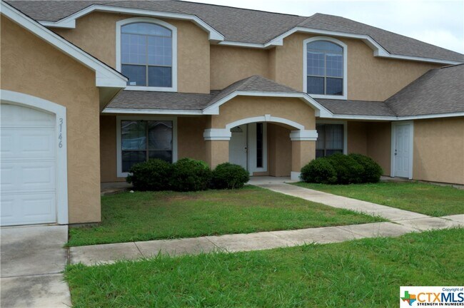 Foto del edificio - 3144 Douglas Fir Dr