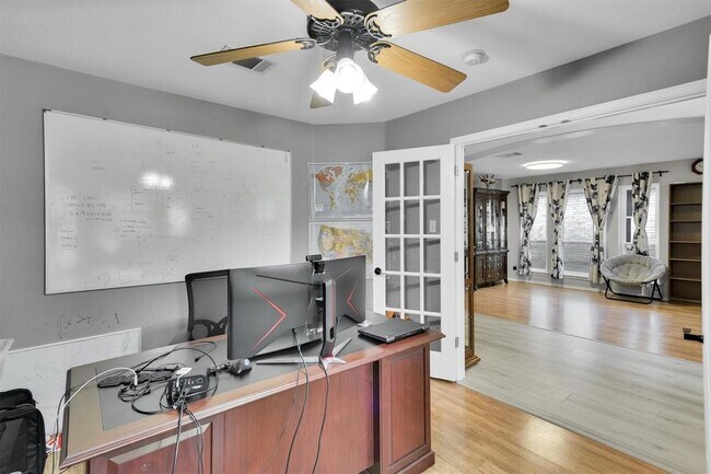 Building Photo - 6026 Ronchamps Dr