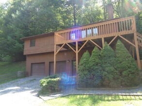 Building Photo - 417 Cobbs Creek Rd