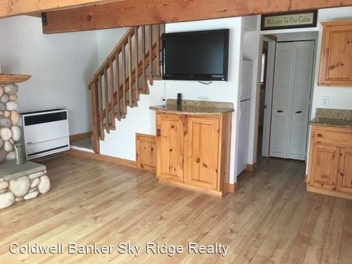 Building Photo - 2 br, 1 bath House - 39203 Cedar Dell