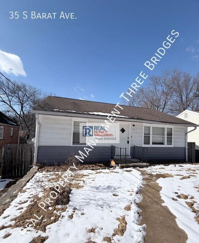 Building Photo - 35 S Barat Ave