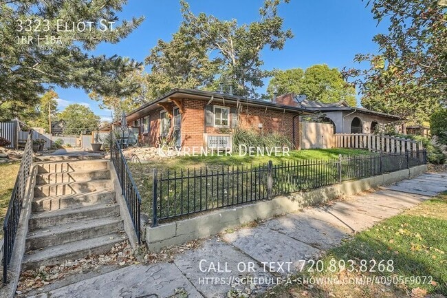 Foto del edificio - Chic Urban Oasis: Remodeled 1-Bed Townhous...