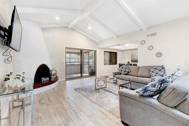 Foto del edificio - 5134 N 76th Pl