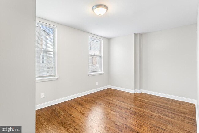 Foto del edificio - 518 S 56th St