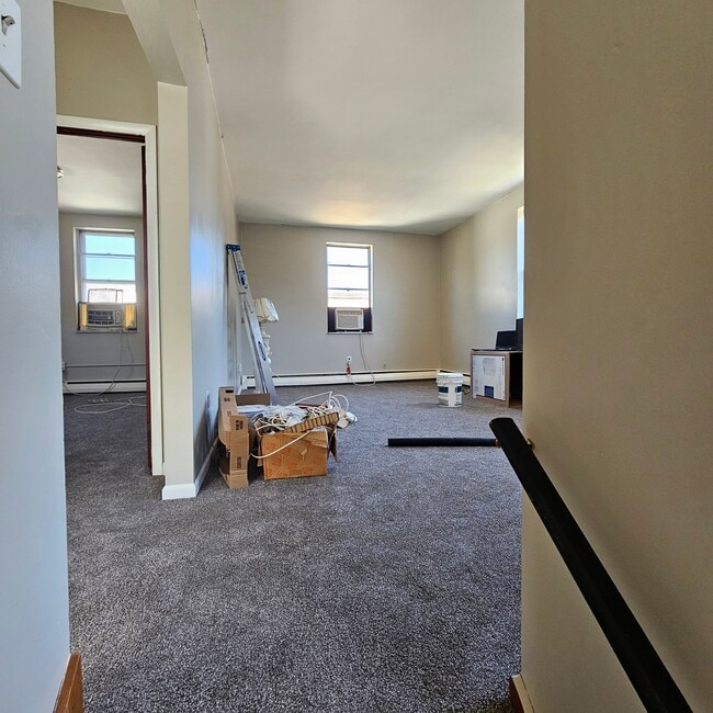 Photo - 1030 Lawrence Ave House