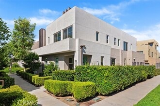 Building Photo - 209 Magnet