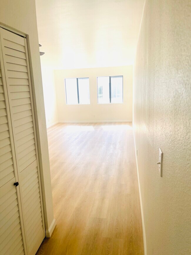 Foto del edificio - 518 Oak St