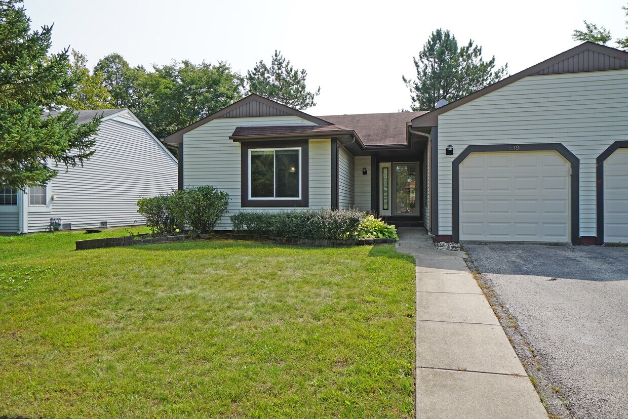 519 Lasalle Ln, Buffalo Grove, IL 60089 Townhome Rentals in Buffalo