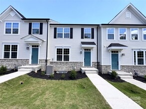 Building Photo - 7631 Griffins Gate Road Southwest