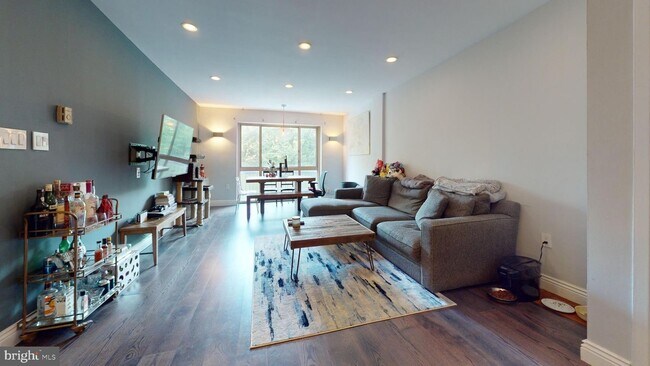 Foto del edificio - 2711 Ordway St NW