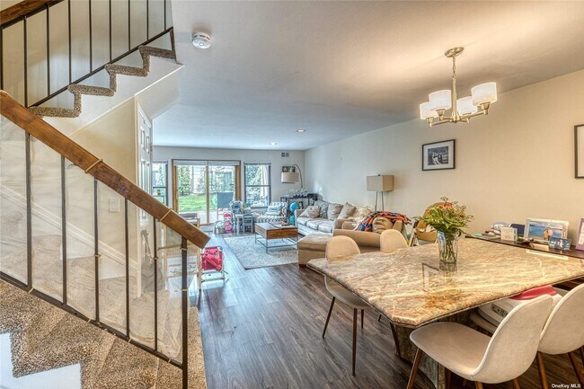 Foto del edificio - 8 Wimbledon Ct