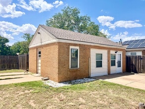 Building Photo - 2201 28th St