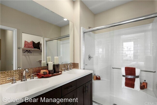Building Photo - 2 br, 2 bath House - 11048 Excelsior Drive...
