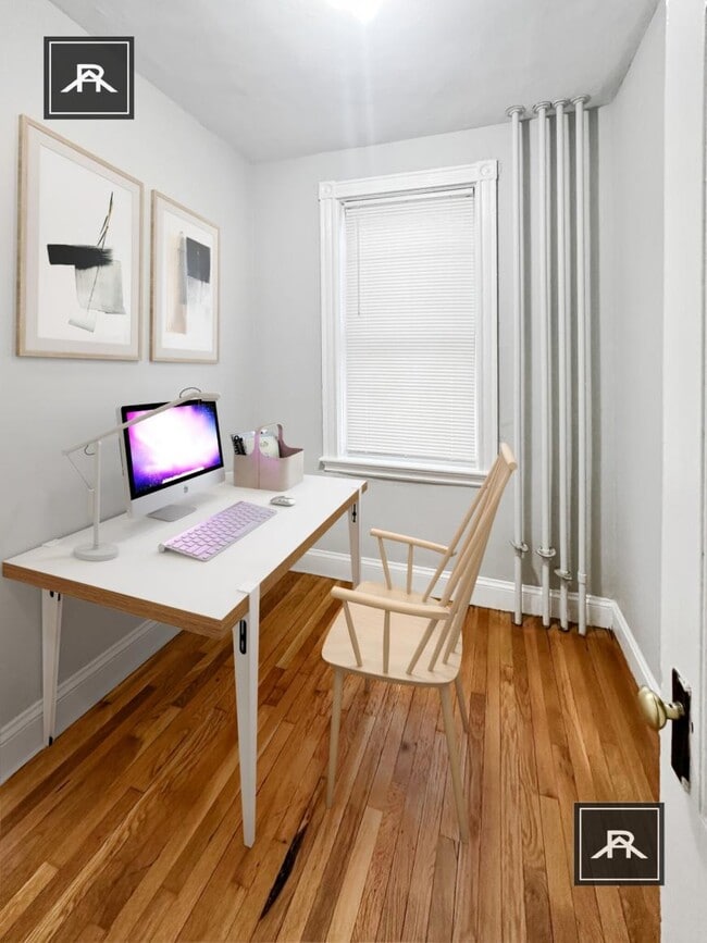 Building Photo - 3 bedroom in Boston MA 02130