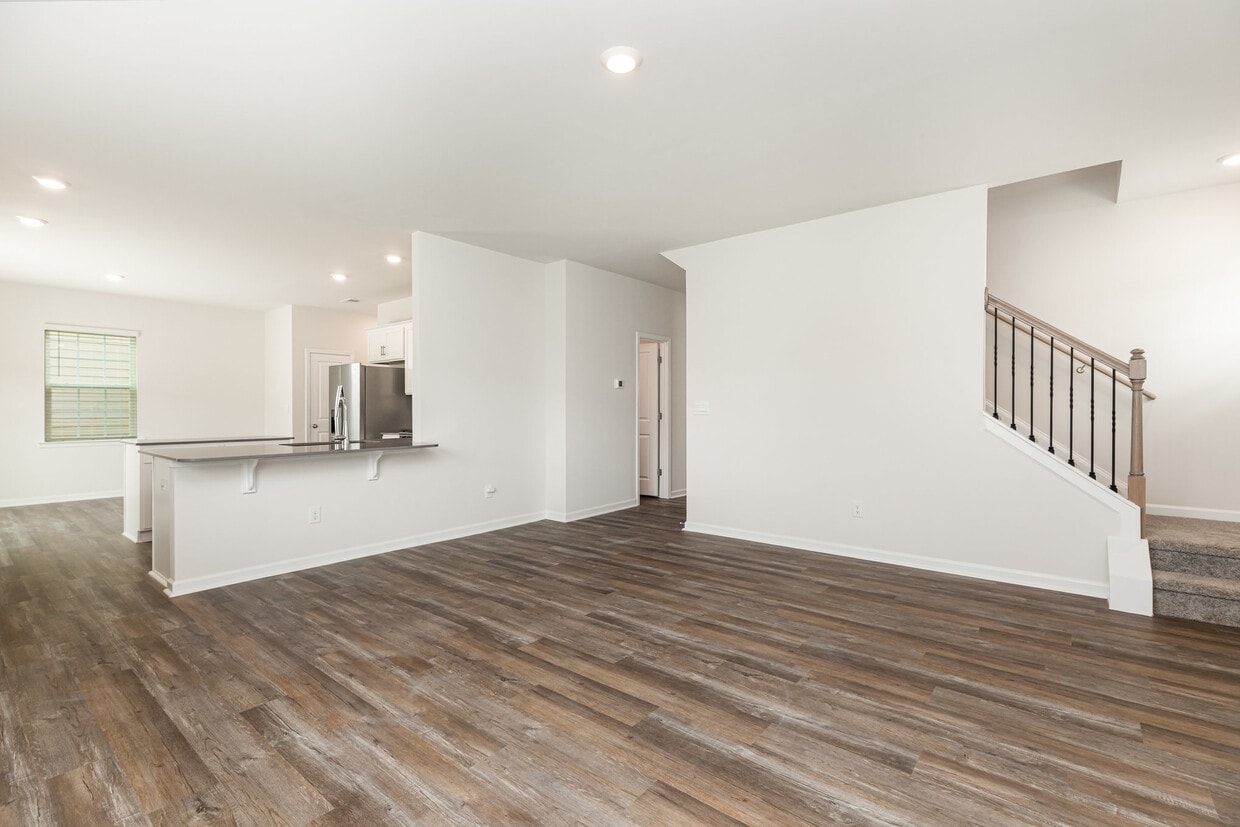 Foto principal - 121 Way Cross Ln