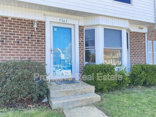 Foto del edificio - 5363 Leicester Ct