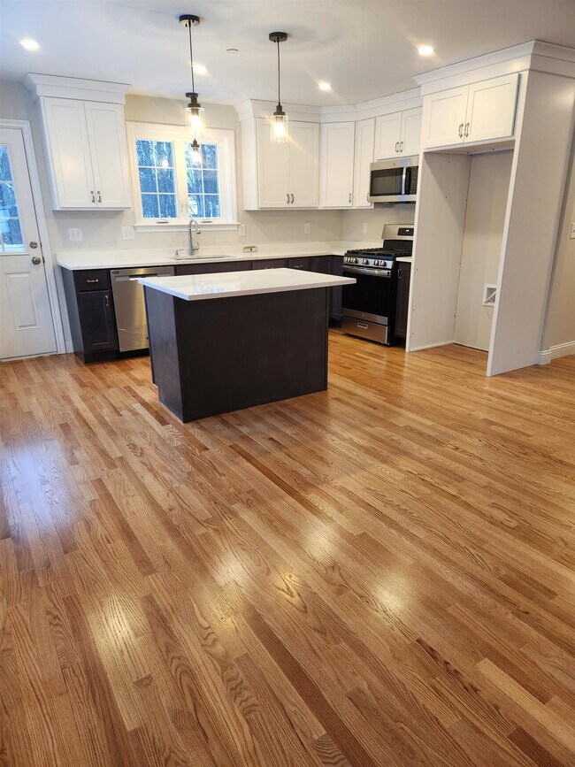 Foto del edificio - 30 Aspen Dr