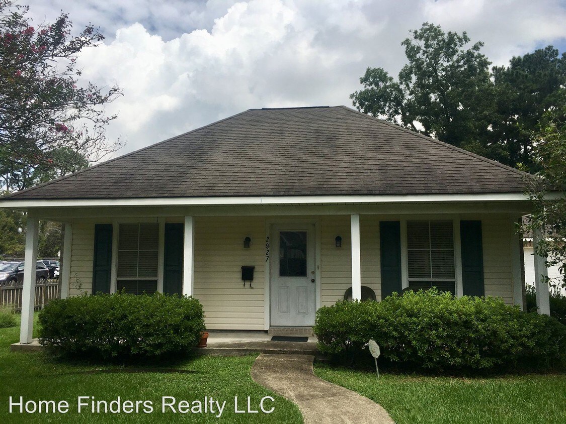 Primary Photo - 3 br, 2 bath House - 2927 Broussard St.