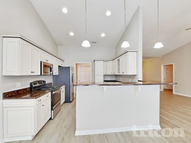 Foto del edificio - 1030 Ryan Ct