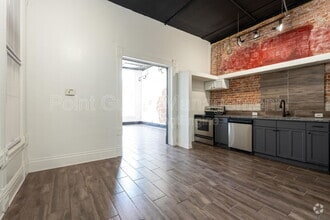 Building Photo - 518 E Douglas Ave