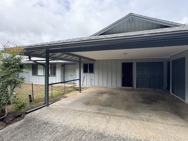 Building Photo - 44-174-174 Nanamoana St
