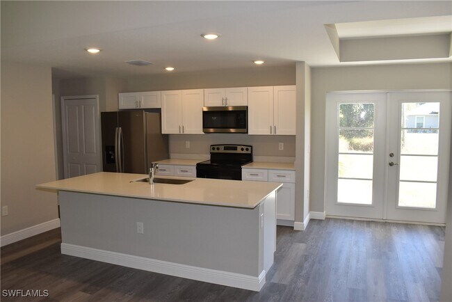 Foto del edificio - 3641 Whitman St