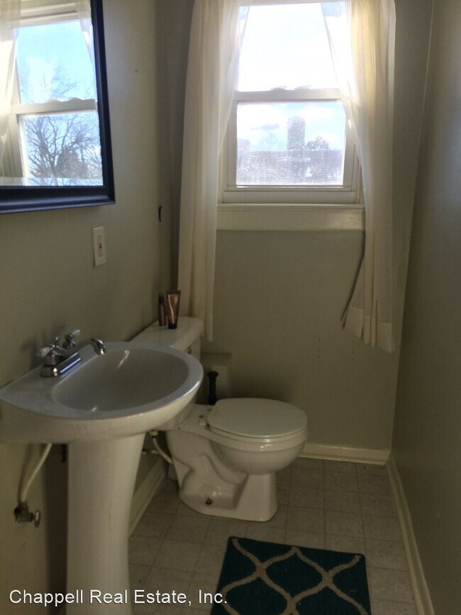 Building Photo - 3 br, 1.5 bath House - 346 Grigg St.