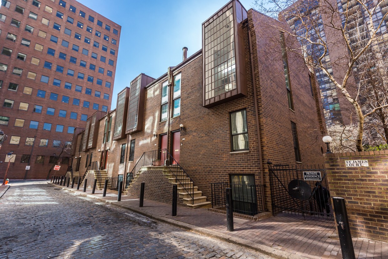 11 St James Ct, Philadelphia, PA 19106 Townhome Rentals in