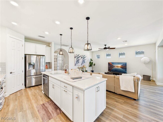 Foto del edificio - 19563 Utopia Ln