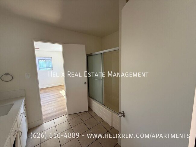 Foto del edificio - 731 W Duarte Rd