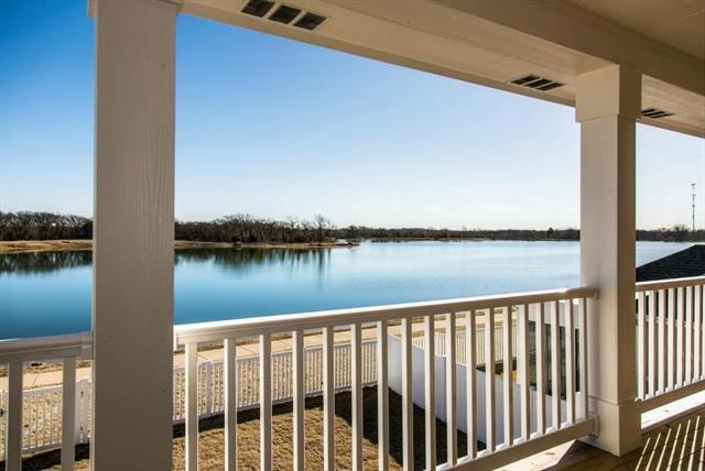 Foto principal - 10351 Cedar Lake Dr