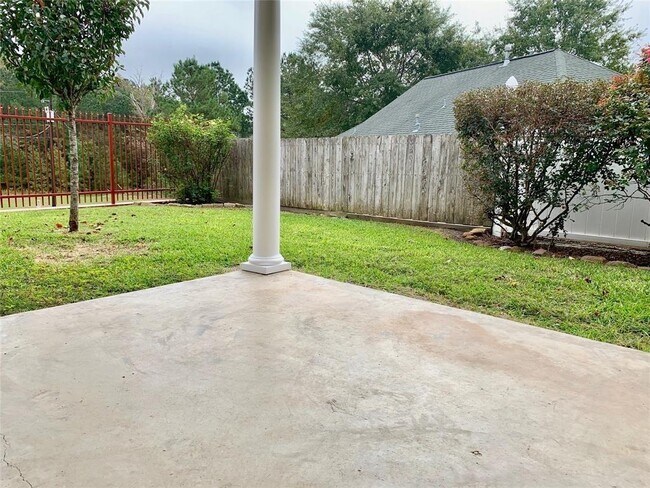 Building Photo - 158 Hidden Valley Cir