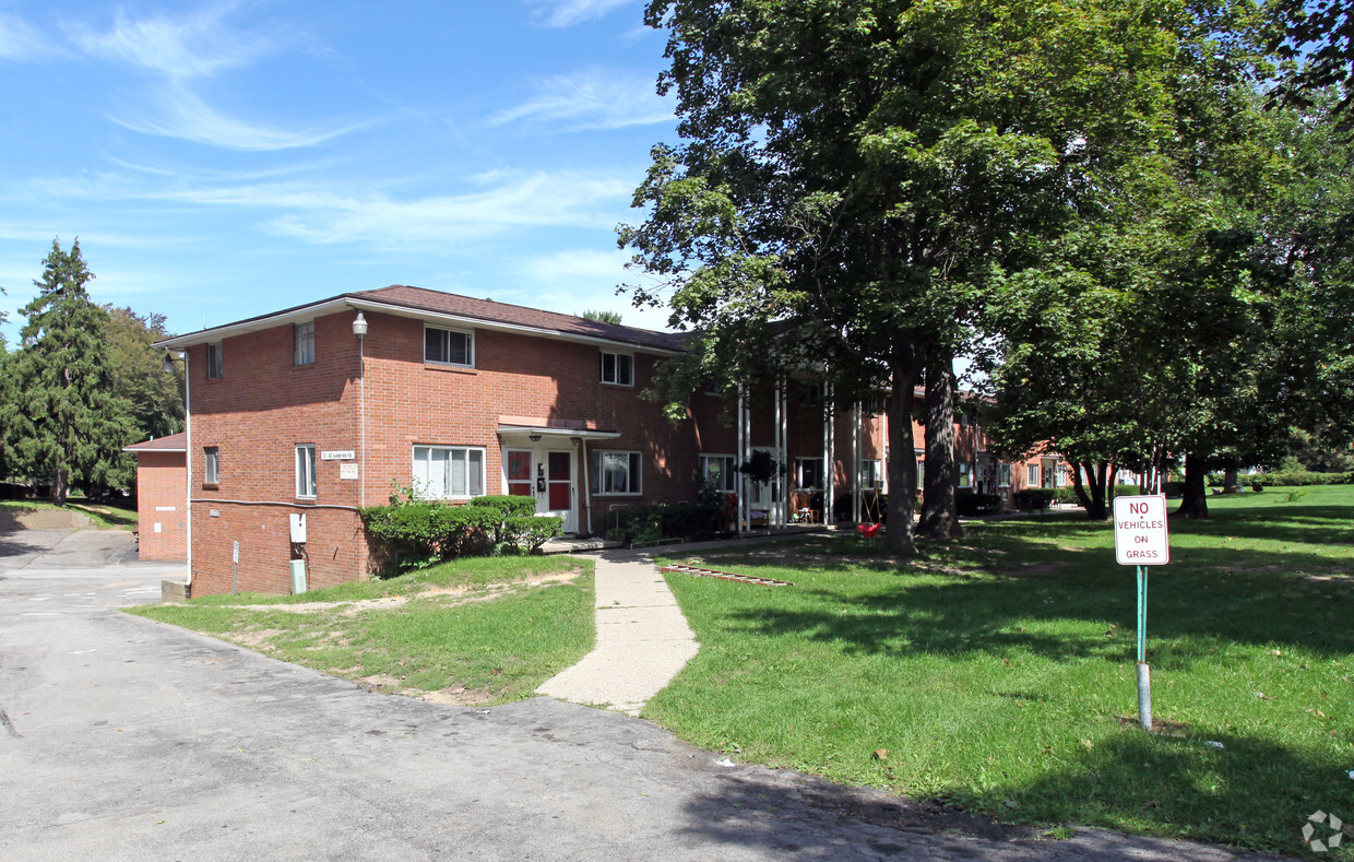 Primary Photo - Lake Village Apartments