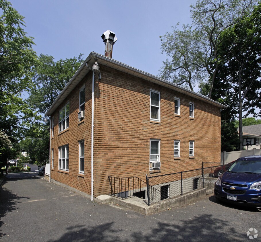 509 Davis Ave, Staten Island, NY 10310 Apartments in Staten Island