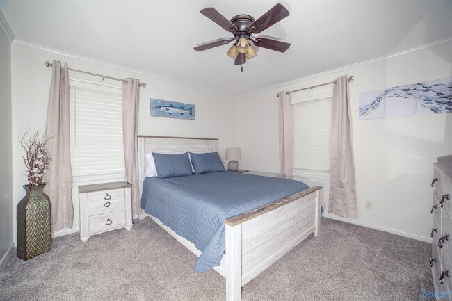 Foto del edificio - 3387 Cedar Ln