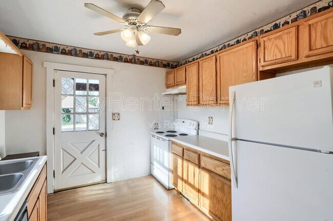 Foto del edificio - 13380 W 10th Ave