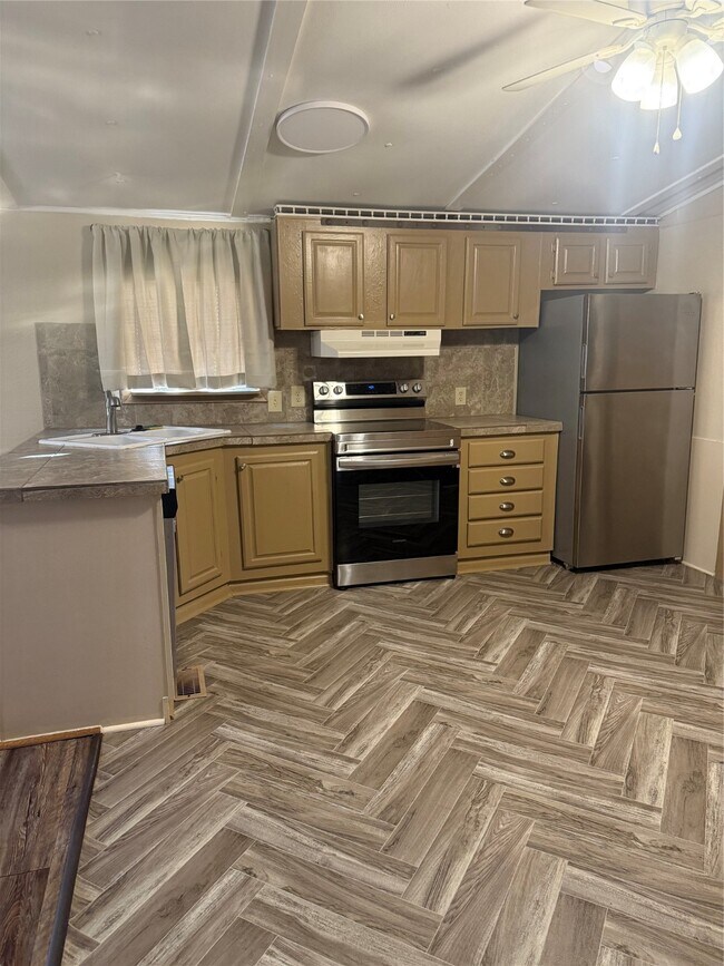 Foto del edificio - 10 Southwood Shores Dr