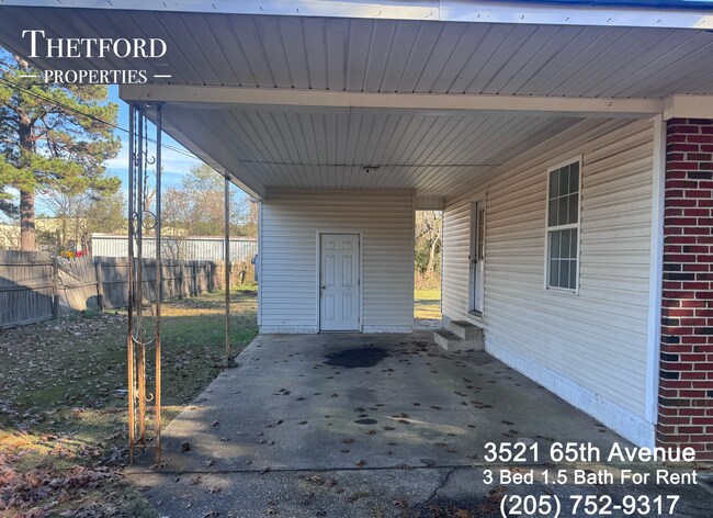 Foto del edificio - 3 Bed 1.5 Bath House for Rent