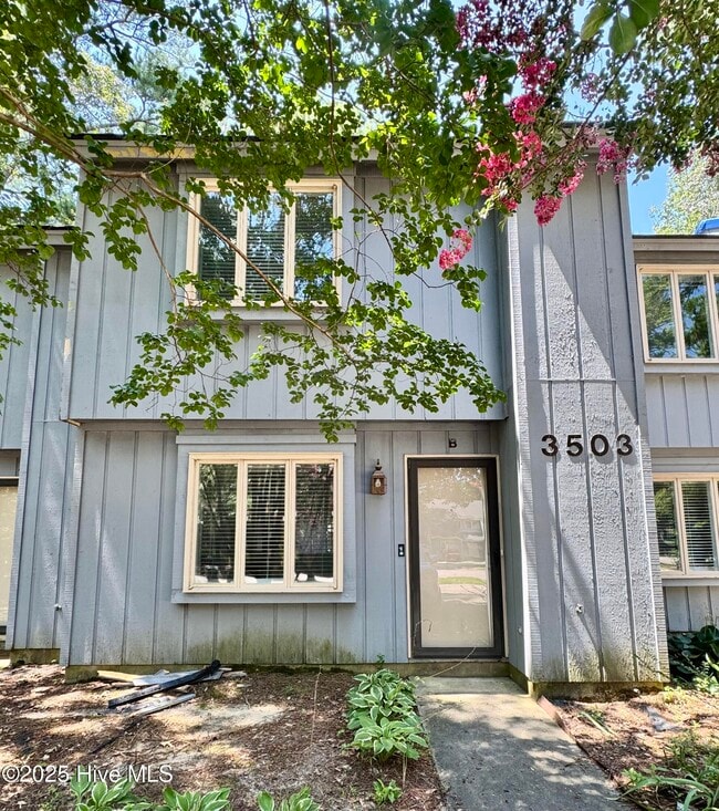 Building Photo - 3503 Christopher Dr NW