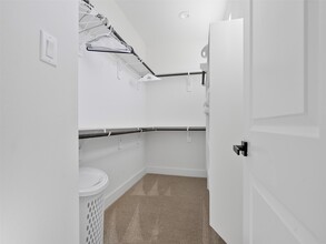 Building Photo - 1807 Lee St Building Photo - 1807 Lee St